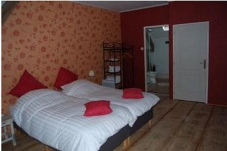 Les Fruits Du Passau Bed and Breakfast Saint-Désiré Eksteriør billede
